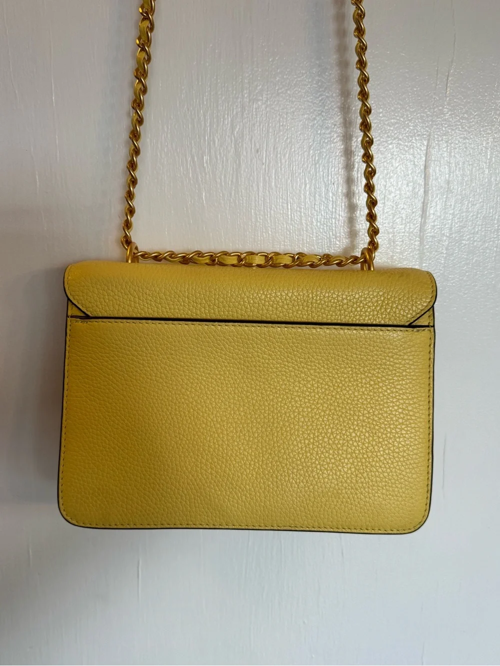 Tory Burch compact pebbled